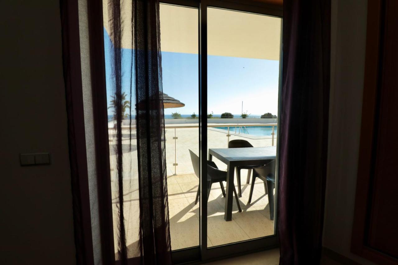 Appartement Olhos De Agua 1br With Pool, Ac And Free Parking *